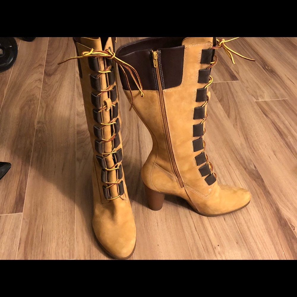 Stylish knee length timberland boots!